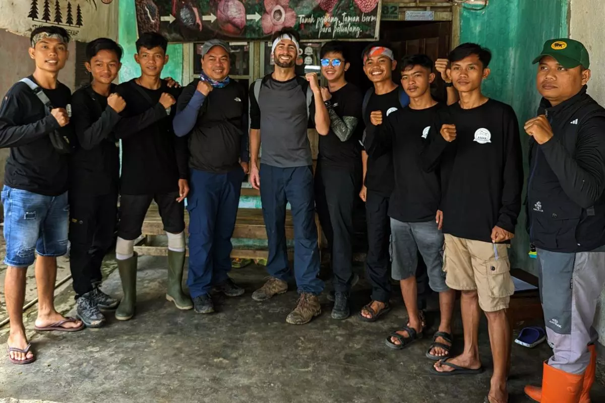 chris and the team with rafflesia arnoldii largest flower in the world sumatra